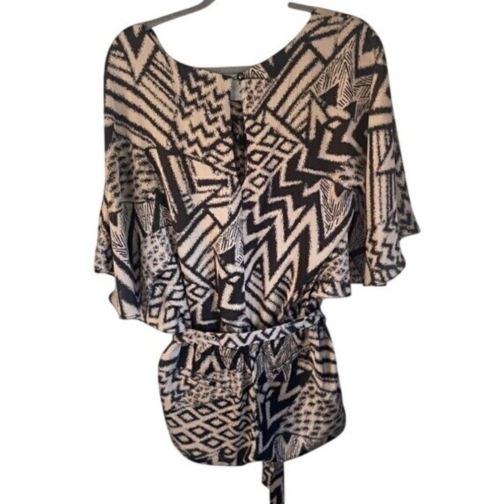 Guess Tribal Print Flounce Sleeve Belted Romper Size S Boho Summer Jumpsuit Mini - Picture 3 of 7